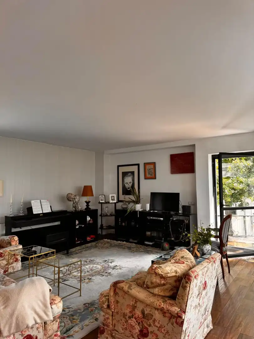 Living room of Houses for sale in Poio  with Parquet flooring