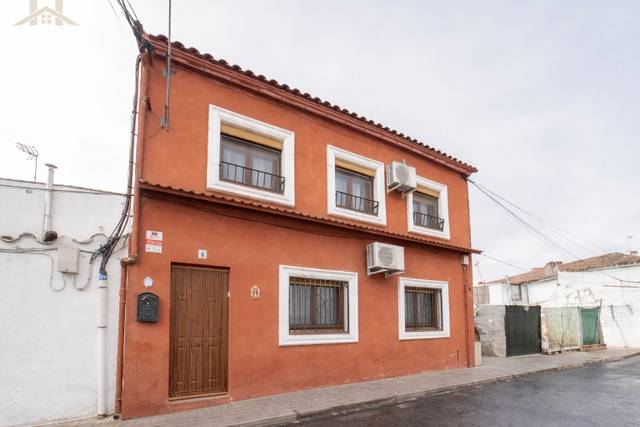 Casa adosada en Venta en Calle de Don Ángel, 10 en Centro