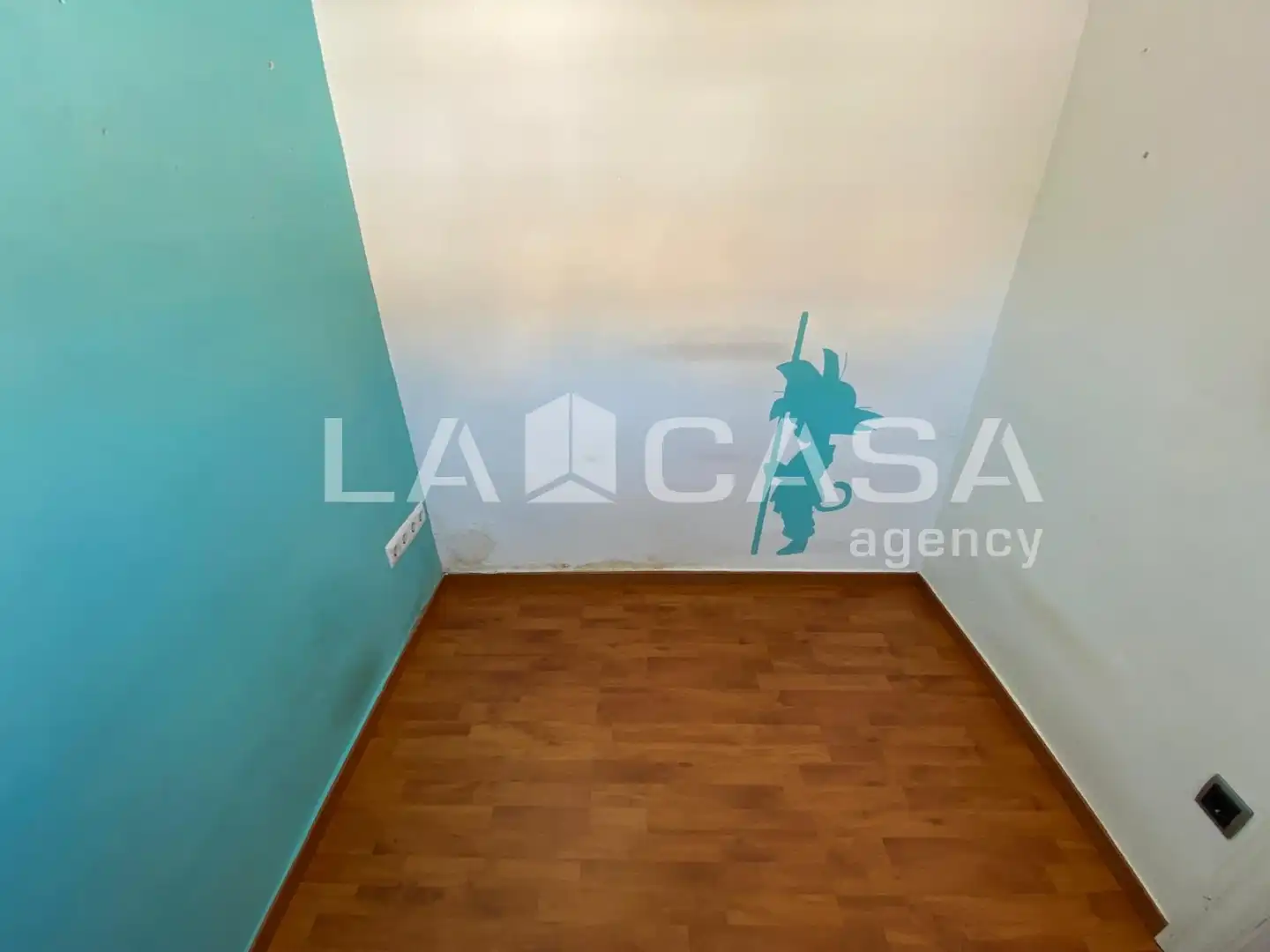 Ático en venta en Santa Coloma de Gramenet con Calefacción y Terraza