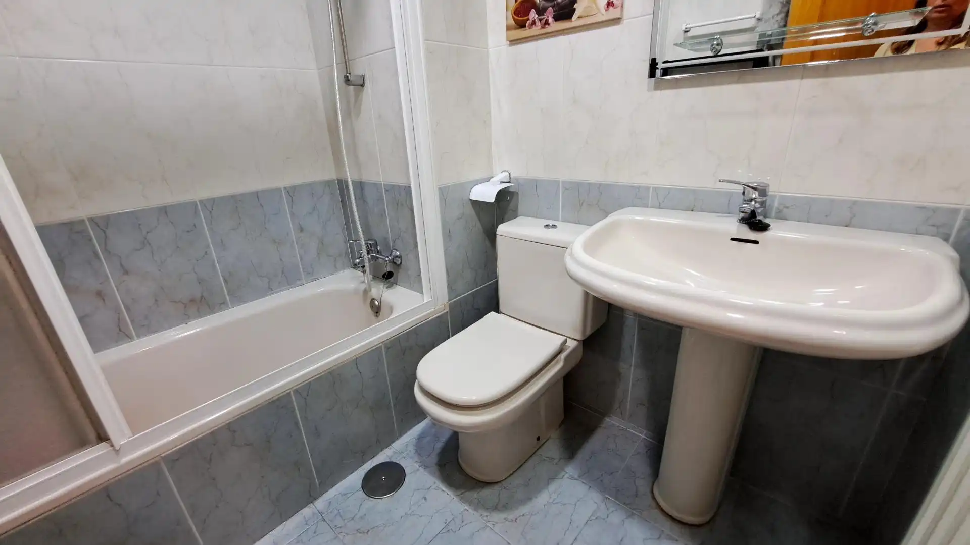 Baño de Piso en venta en Ponferrada con Calefacción y Terraza