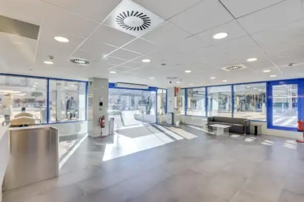 Bureau avec ascenseur à louer à Carrer del Samontà, imagen 24