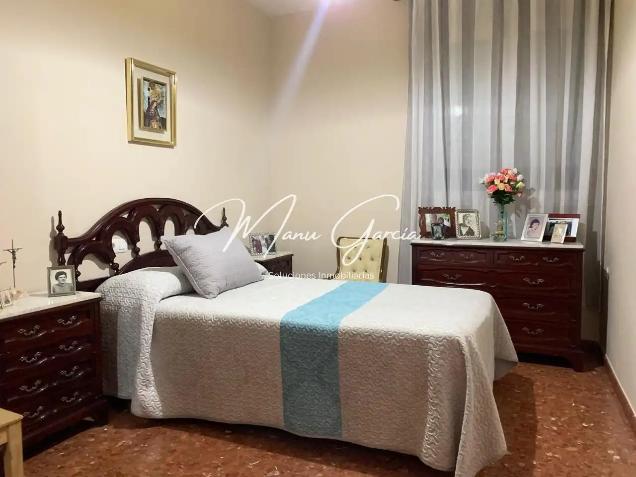 Habitación de Planta baja en venta en Lucena con Aire acondicionado, Trastero y Amueblado