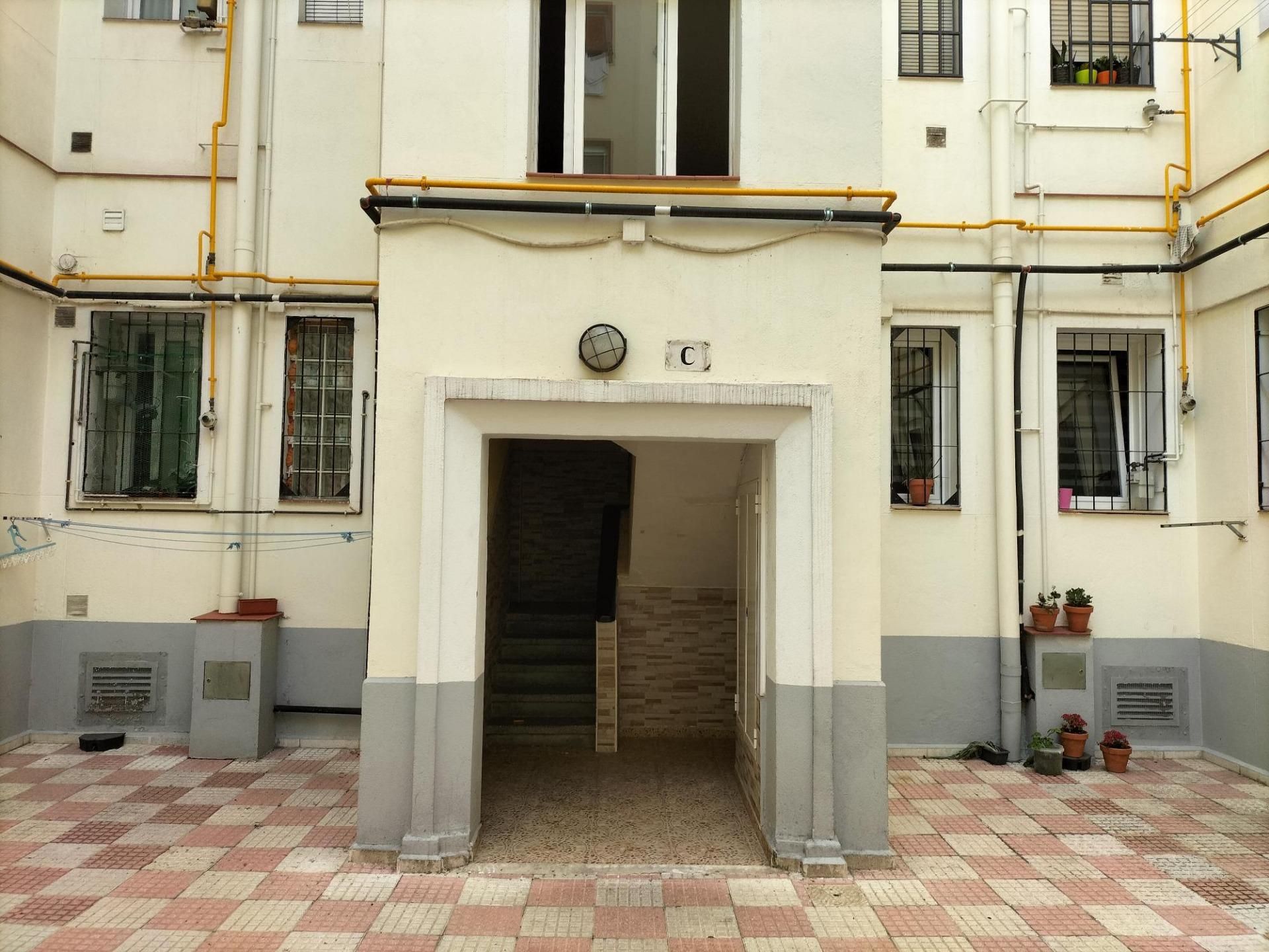 Piso en venta en  Madrid Capital con Terraza