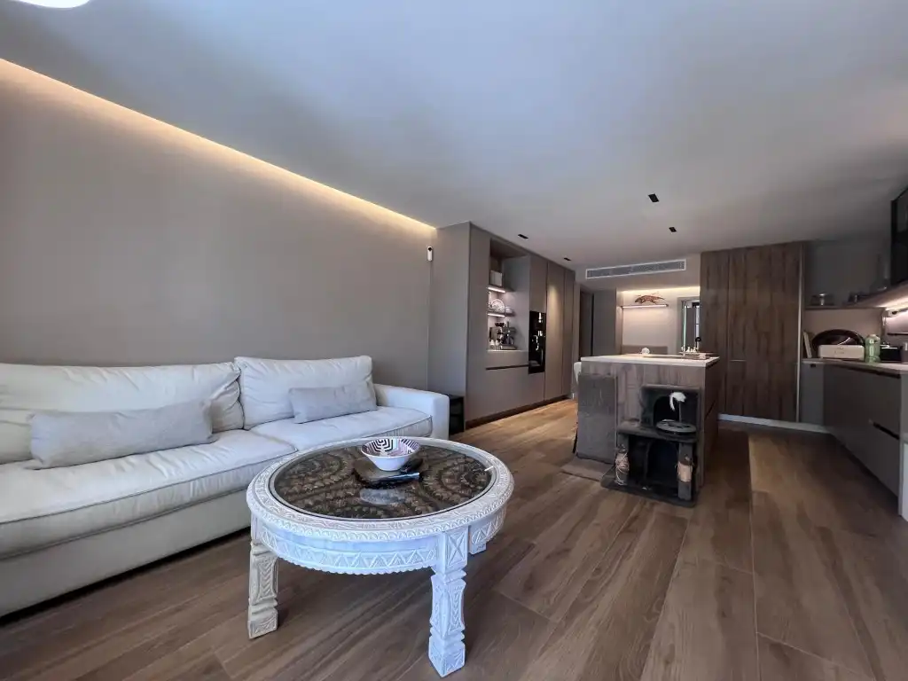 Sala d'estar de Apartament de lloguer en Calvià amb Aire condicionat, Jardí privat i Terrassa