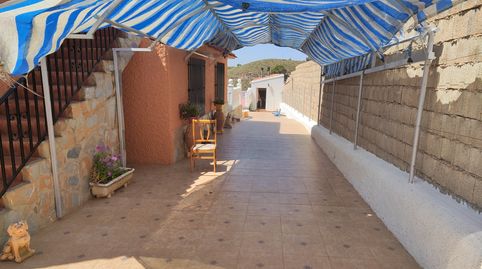 Chalet en Montisol, con casa de dos plantas y piscina, imagen 2