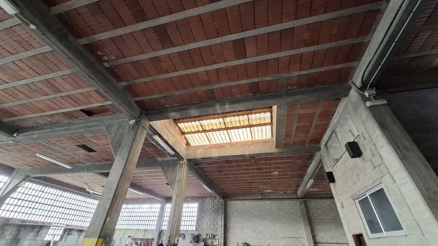 Nave industrial en venta en A Laracha, imagen 2