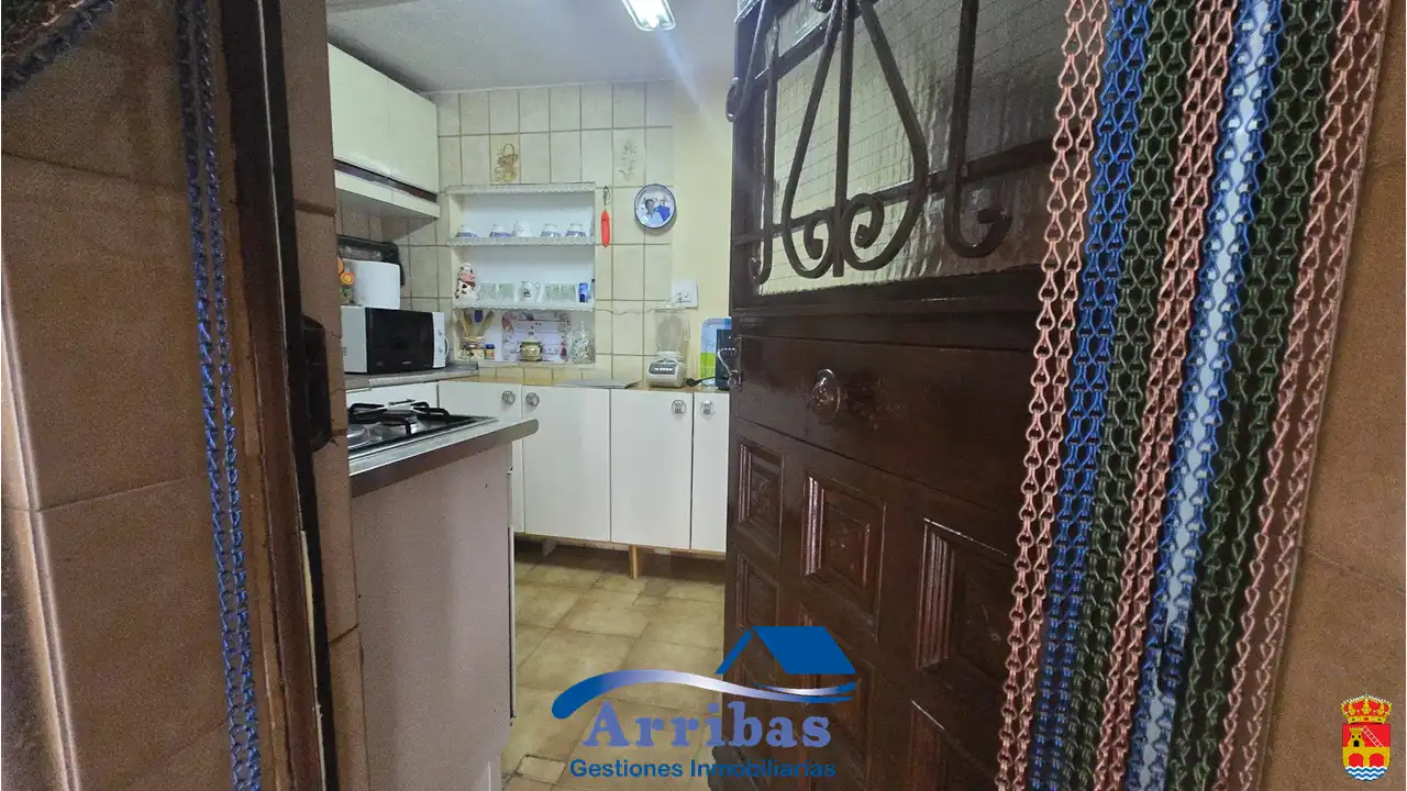 Cocina de Casa o chalet en venta en Escalona con Calefacción, Jardín privado y Terraza
