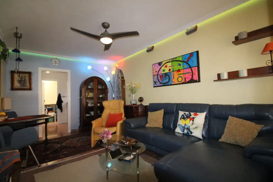 Sala d'estar de Apartament en venda en Orihuela amb Terrassa, Moblat i Piscina comunitària