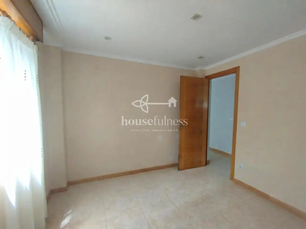 Schlafzimmer von Wohnungen zum Verkauf in Ferrol mit Möbliert