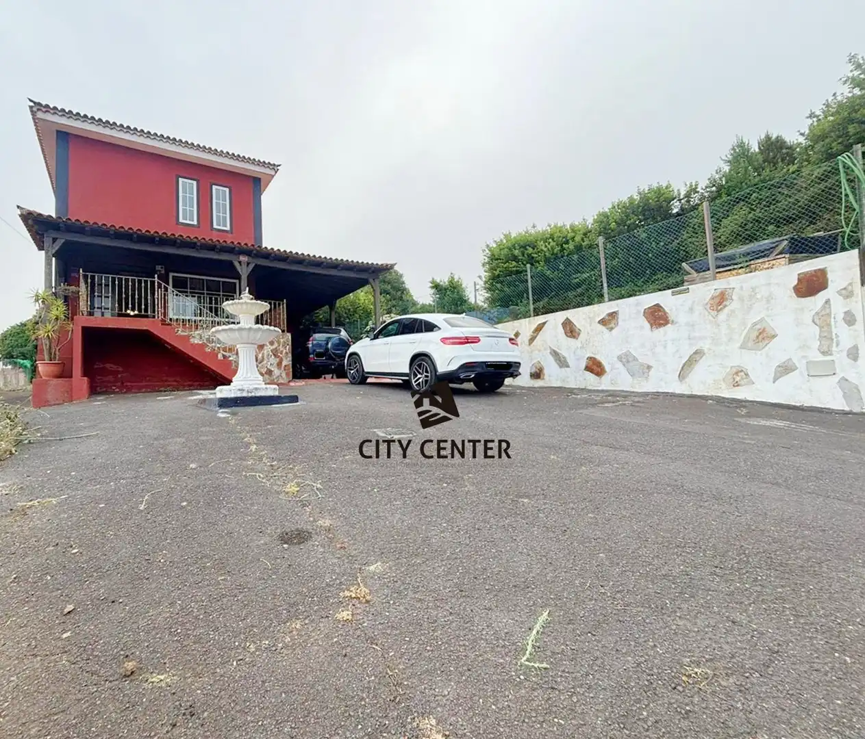 Parking of Country homes for sale in El Rosario