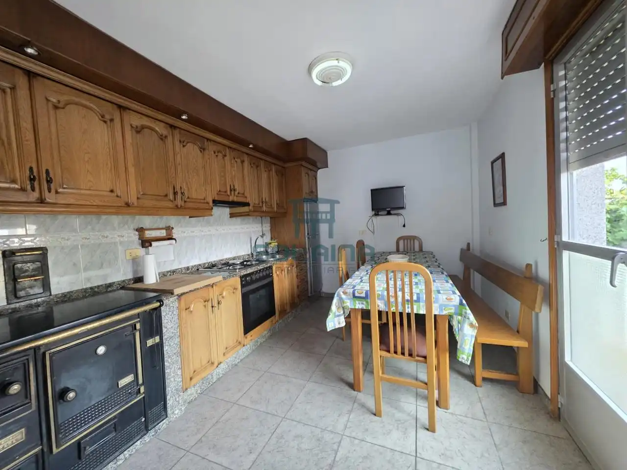Cocina de Casa o chalet en venta en Xunqueira de Ambía con Calefacción, Jardín privado y Balcón