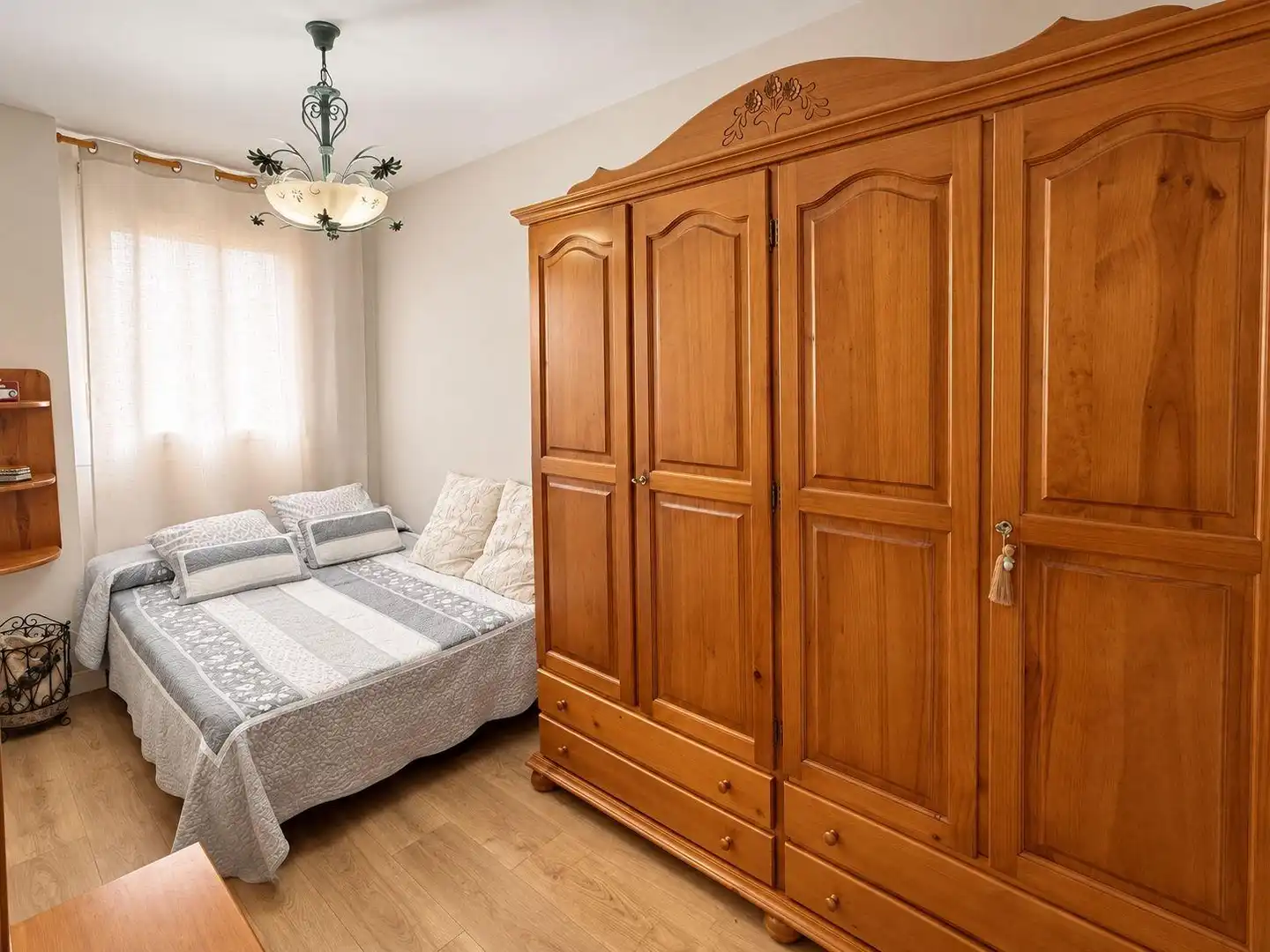 Bedroom of Flat for sale in Centre - Sant Oleguer