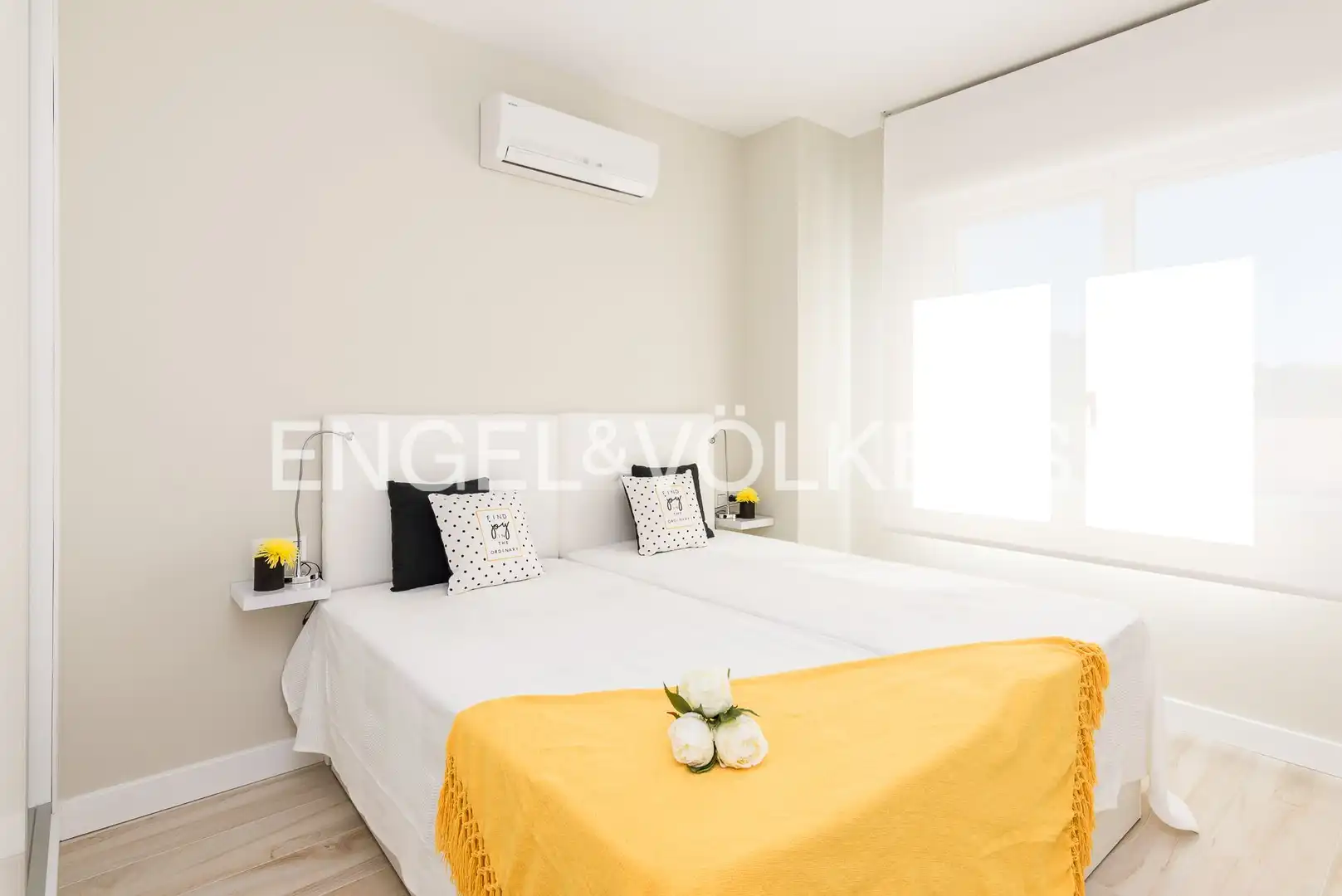 Schlafzimmer von Wohnung zur Miete in Madrid mit Klimaanlage, Heizung und Möbliert