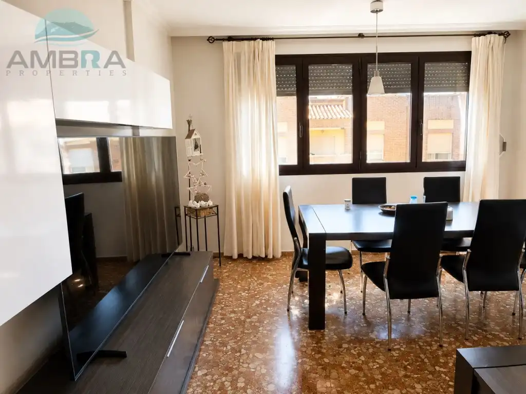 Flat with terrace for sale in Avenida Valencia, imagen 2