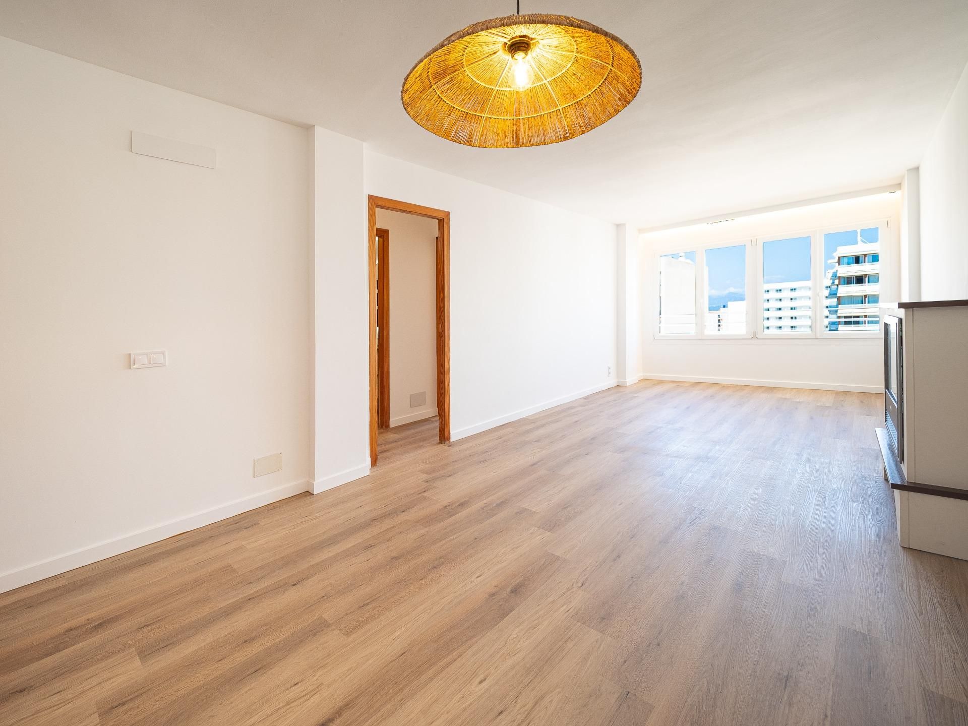 Bedroom of Flat for rent in Llucmajor  with Parquet flooring