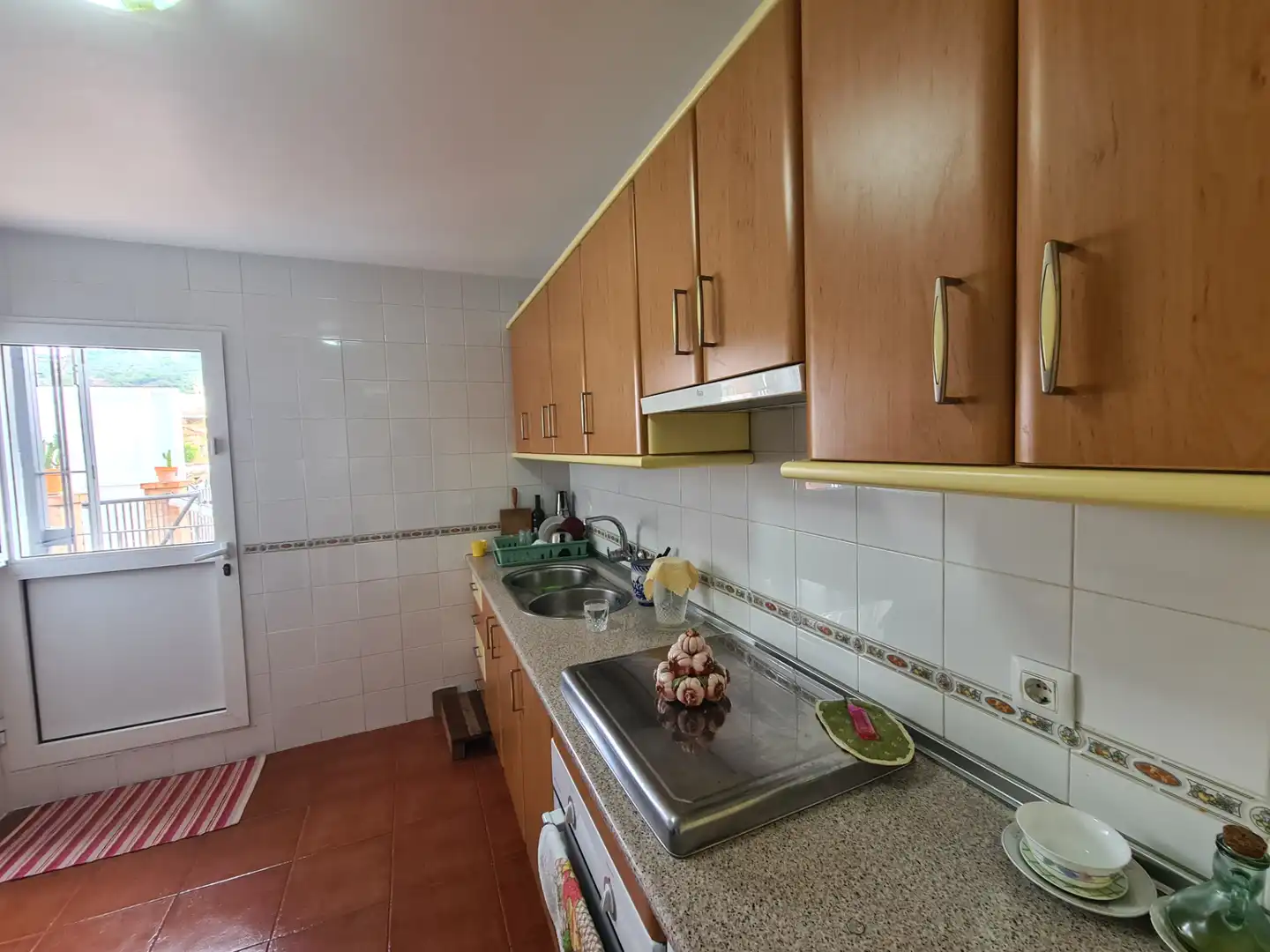 Cocina de Casa adosada en venta en Higuera de la Sierra con Aire acondicionado, Terraza y Trastero