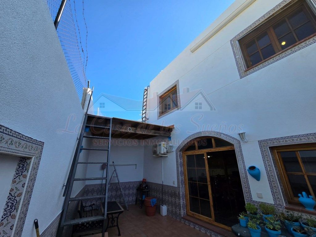 Exterior view of Single-family semi-detached for sale in Sax  with Private garden and Terrace