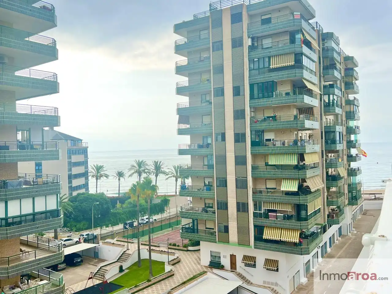 Vista exterior de Pis en venda en Benicasim / Benicàssim amb Aire condicionat, Calefacció i Jardí privat