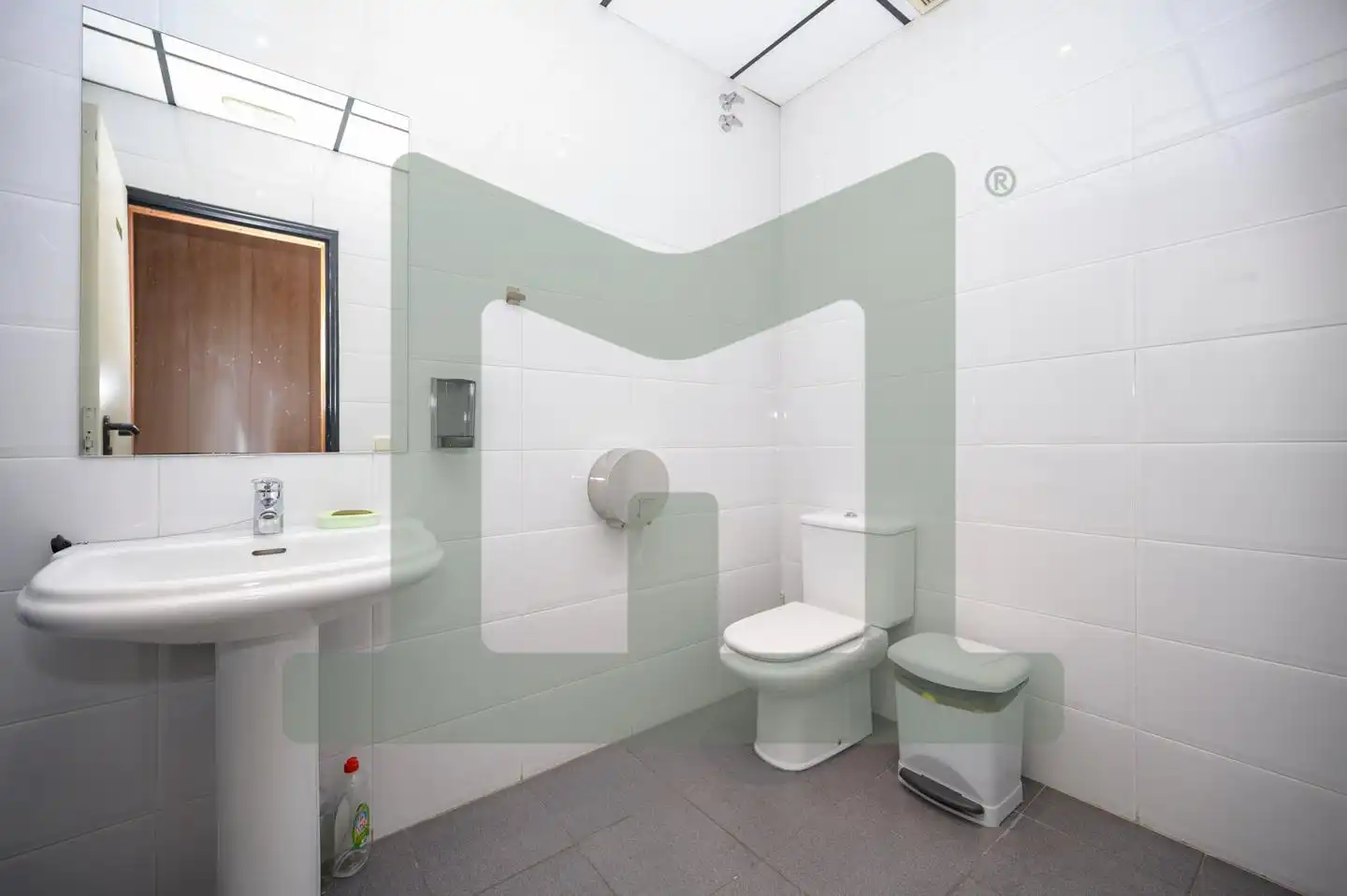 Baño de Edificio en venta en Leganés
