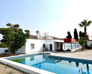 Exterior view of House or chalet for sale in Chiclana de la Frontera  with Private garden, Terrace and Storage room