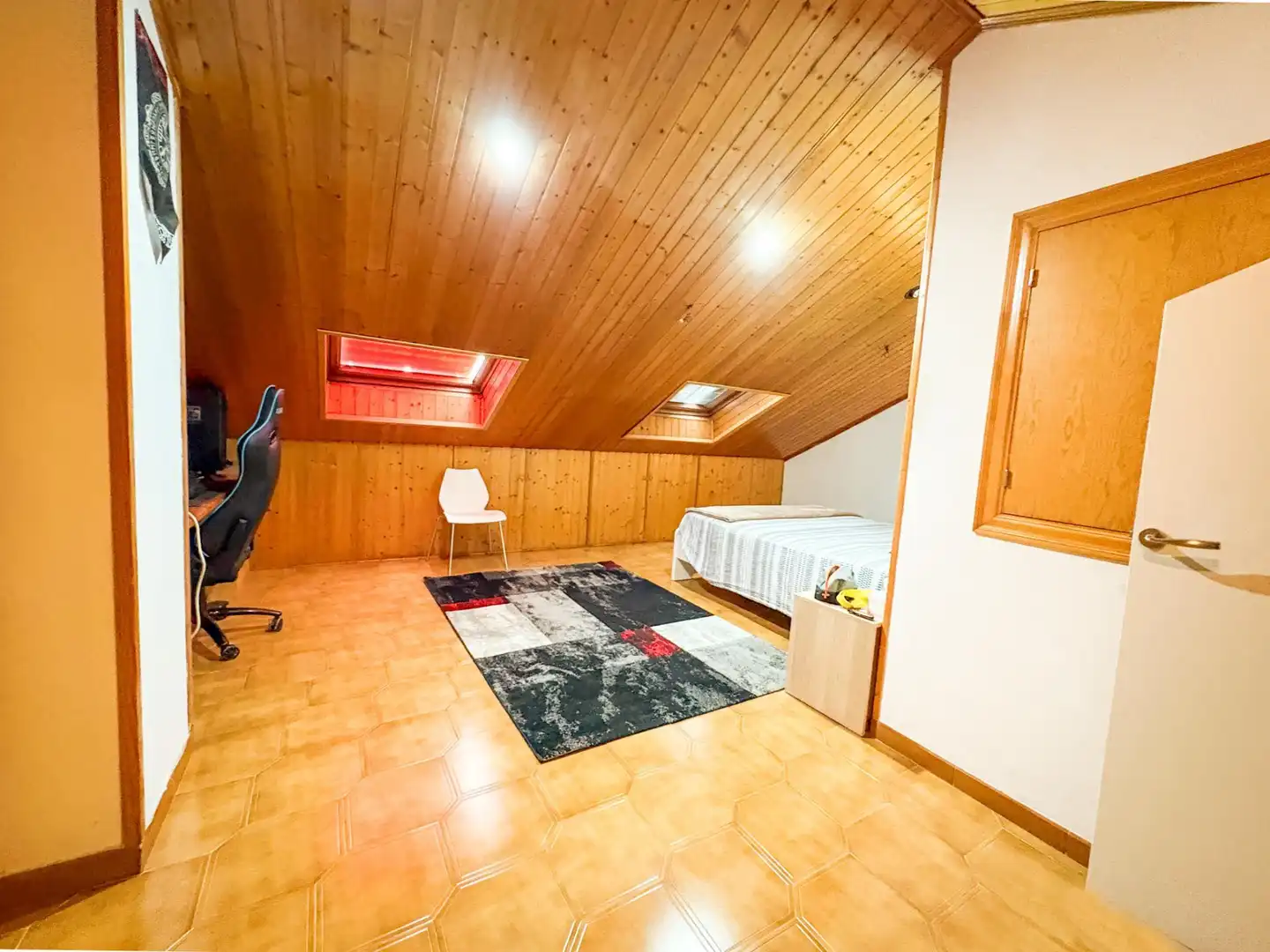 Habitación de Casa adosada en venta en Castellar del Vallès con Calefacción, Terraza y Trastero