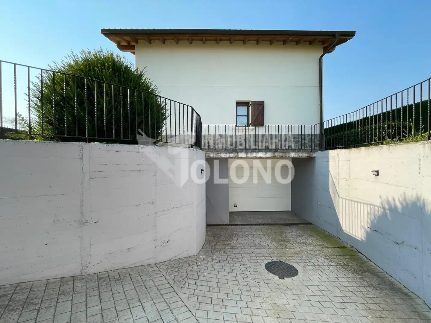 Parking de Casa o chalet en venta en Cuzcurrita de Río Tirón con Calefacción, Jardín privado y Parquet