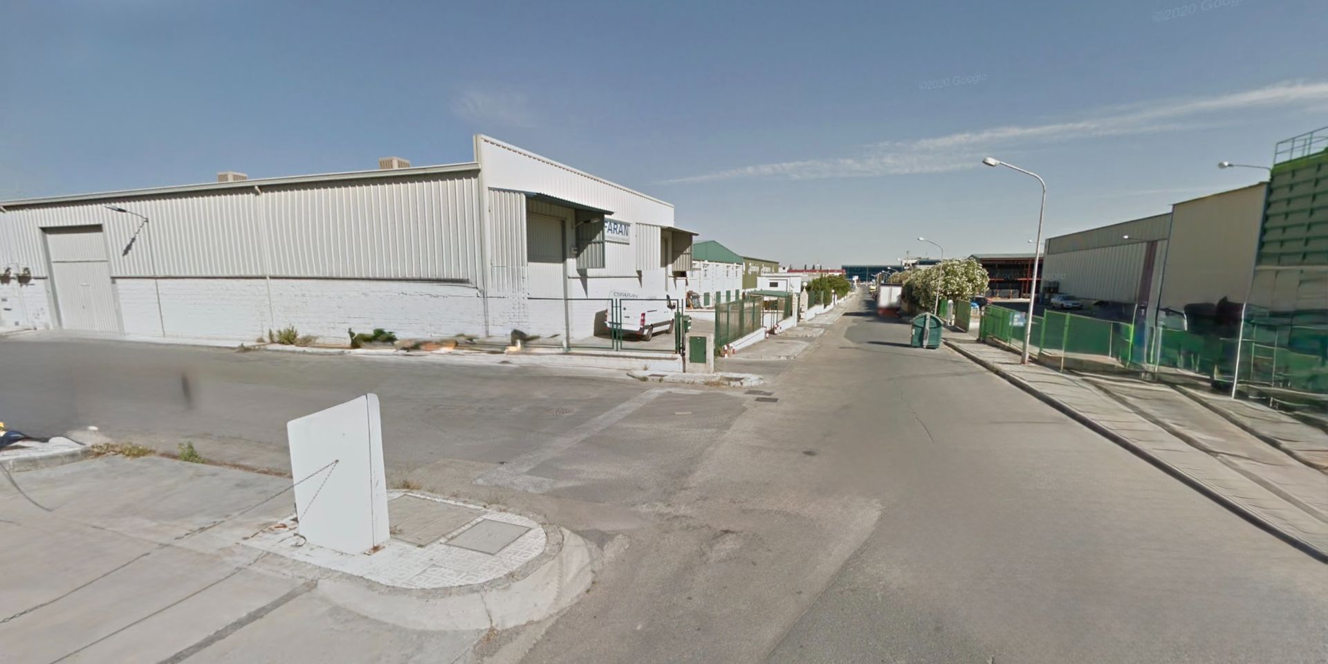 Vista exterior de Nau industrial en venda en Antequera
