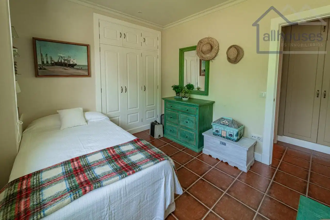 Detached house with pool for sale in Oia, imagen 35