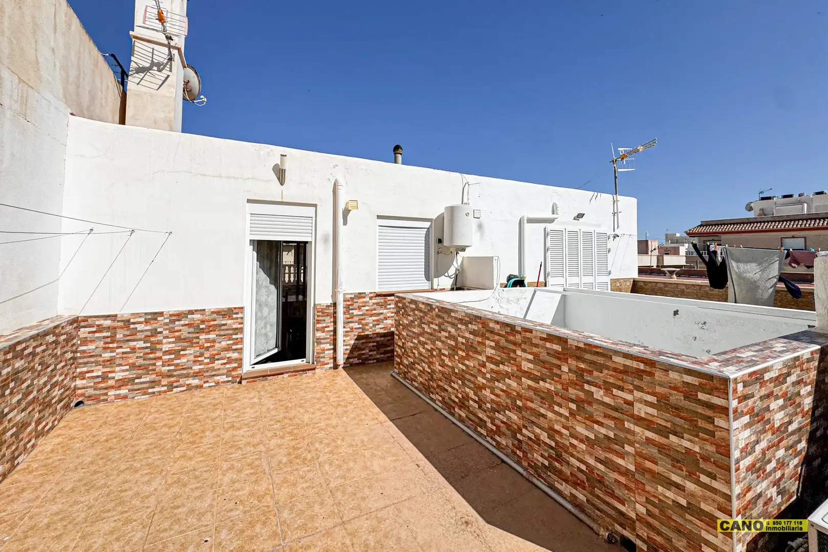 Außenansicht von Wohnung zum Verkauf in Carboneras mit Terrasse
