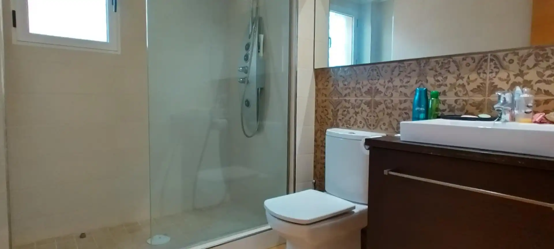 Baño de Casa o chalet de alquiler en Rojales con Aire acondicionado, Calefacción y Jardín privado