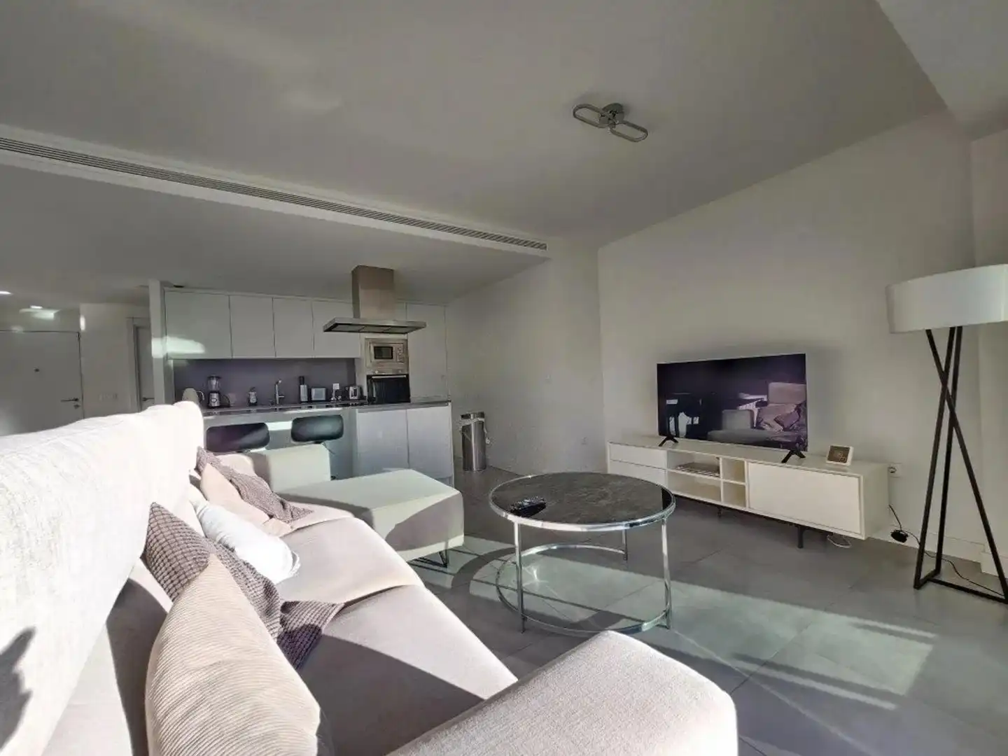 Living room of Apartments for rent in Estepona  with Air Conditioner, Heating and Sauna