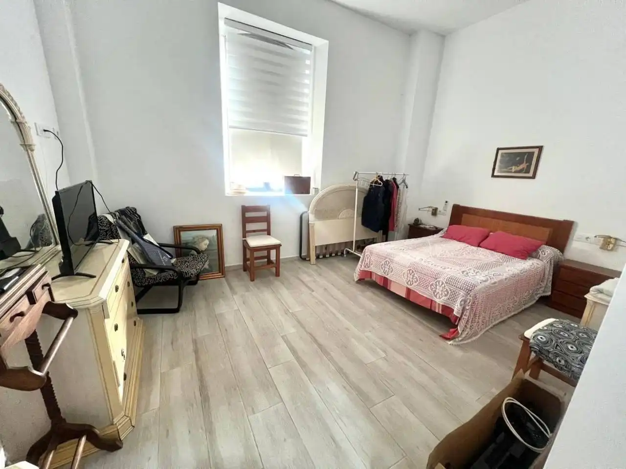 Bedroom of Flat for sale in Sevilla  with Air Conditioner