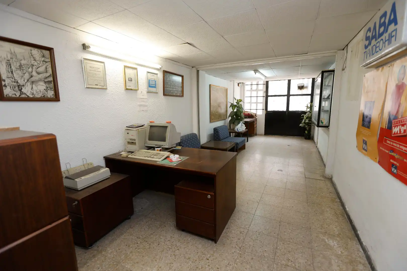 Geschaftsraum zum Verkauf in Zaragoza