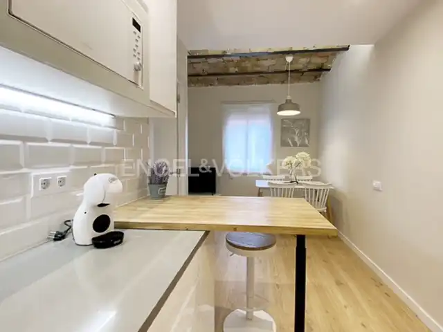 Flat for sale in Barri de les Corts