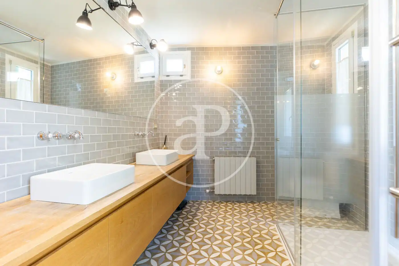 Casa o xalet en venda a Passeig de Valldoreix, Arxiu
