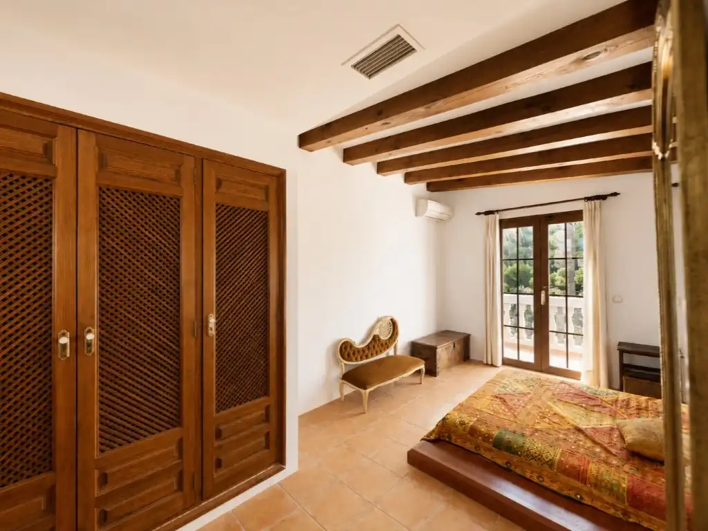 Dormitori de Casa o xalet en venda en Calvià amb Aire condicionat, Jardí privat i Terrassa