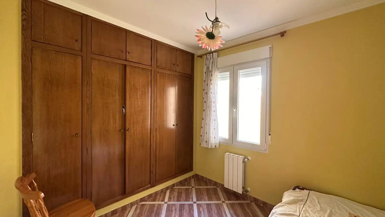 Dormitori de Casa o xalet de lloguer en La Pobla Llarga amb Terrassa, Traster i Moblat