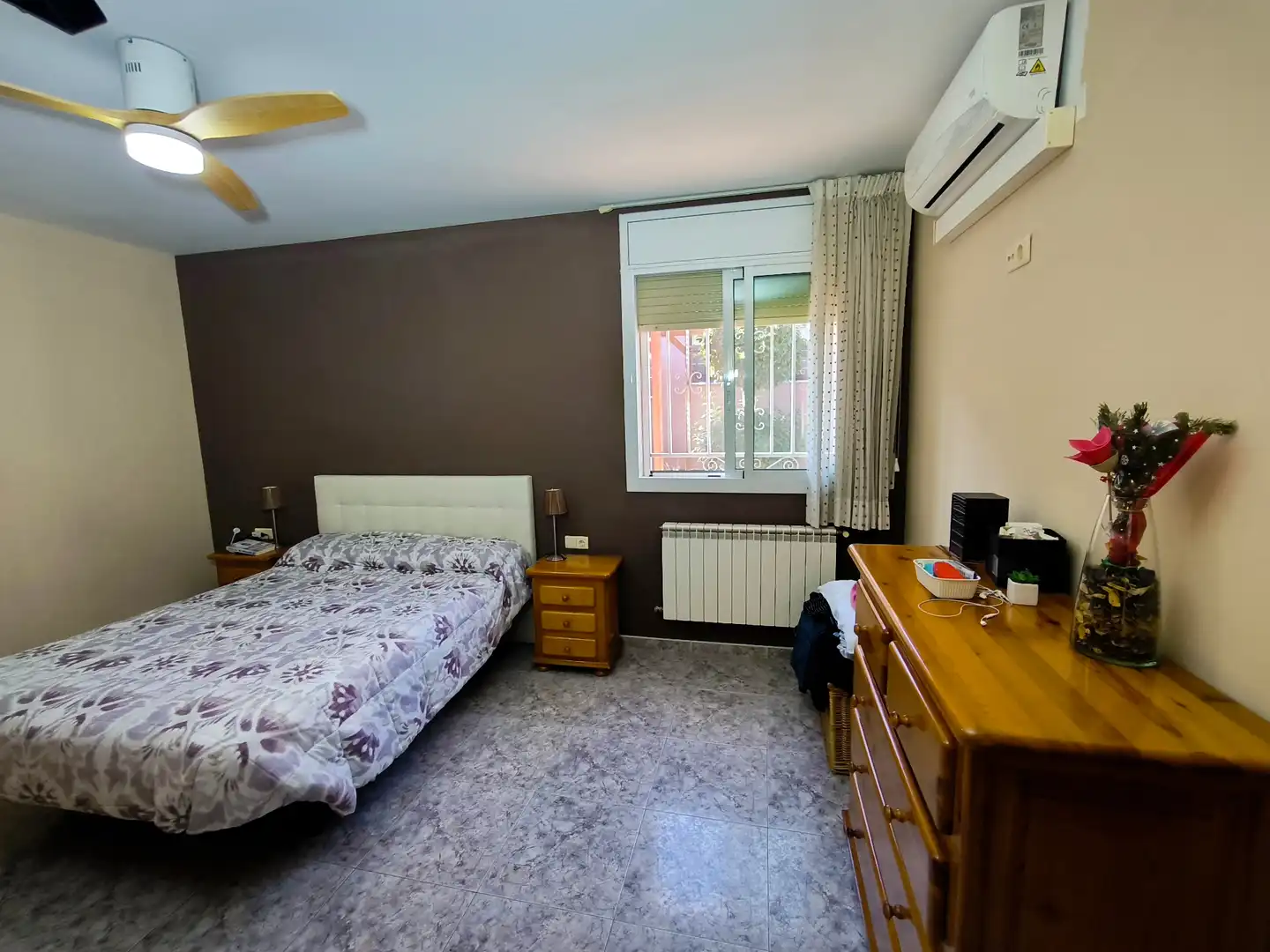 Habitación de Casa o chalet en venta en Lliçà d'Amunt con Aire acondicionado, Calefacción y Jardín privado