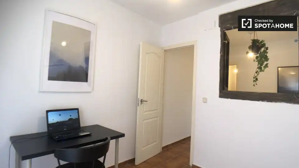 Habitació a Embajadores - Lavapiés