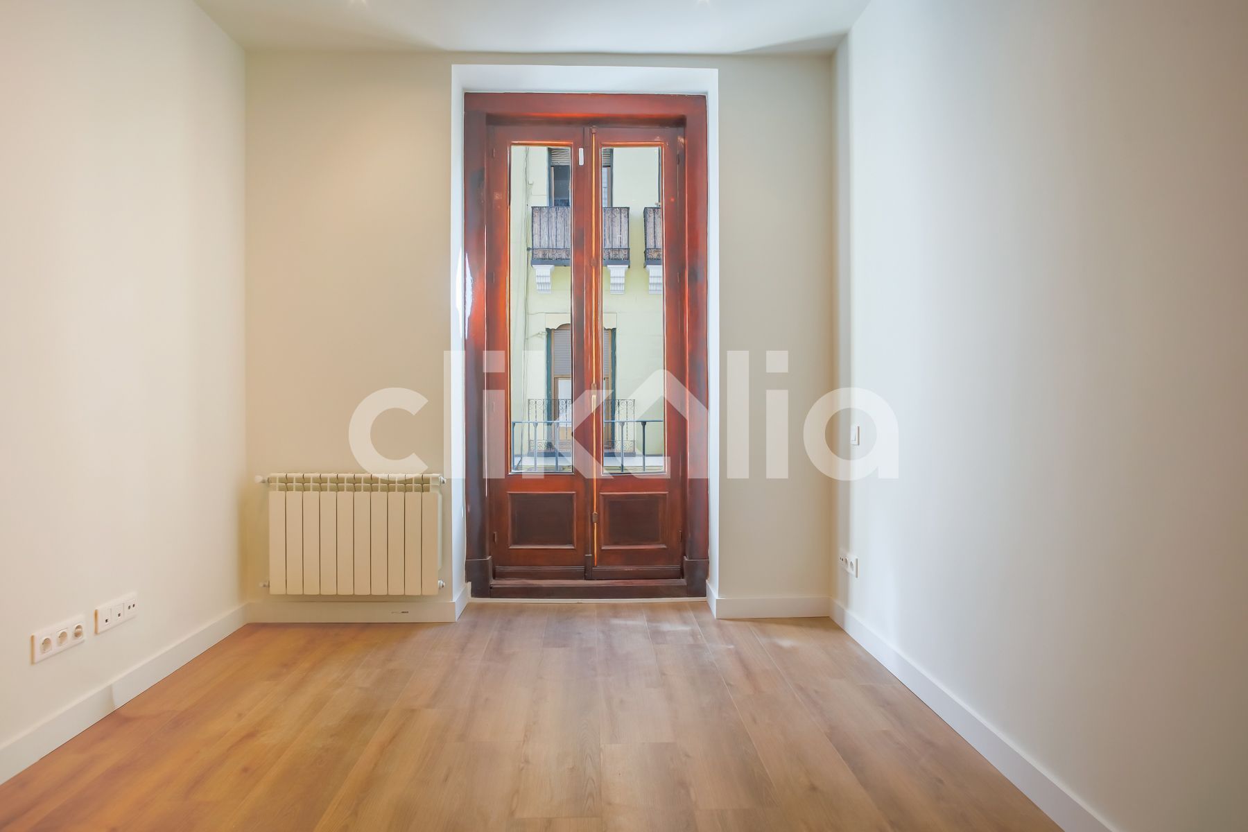 Habitación de Piso en venta en  Madrid Capital con Aire acondicionado, Calefacción y Terraza