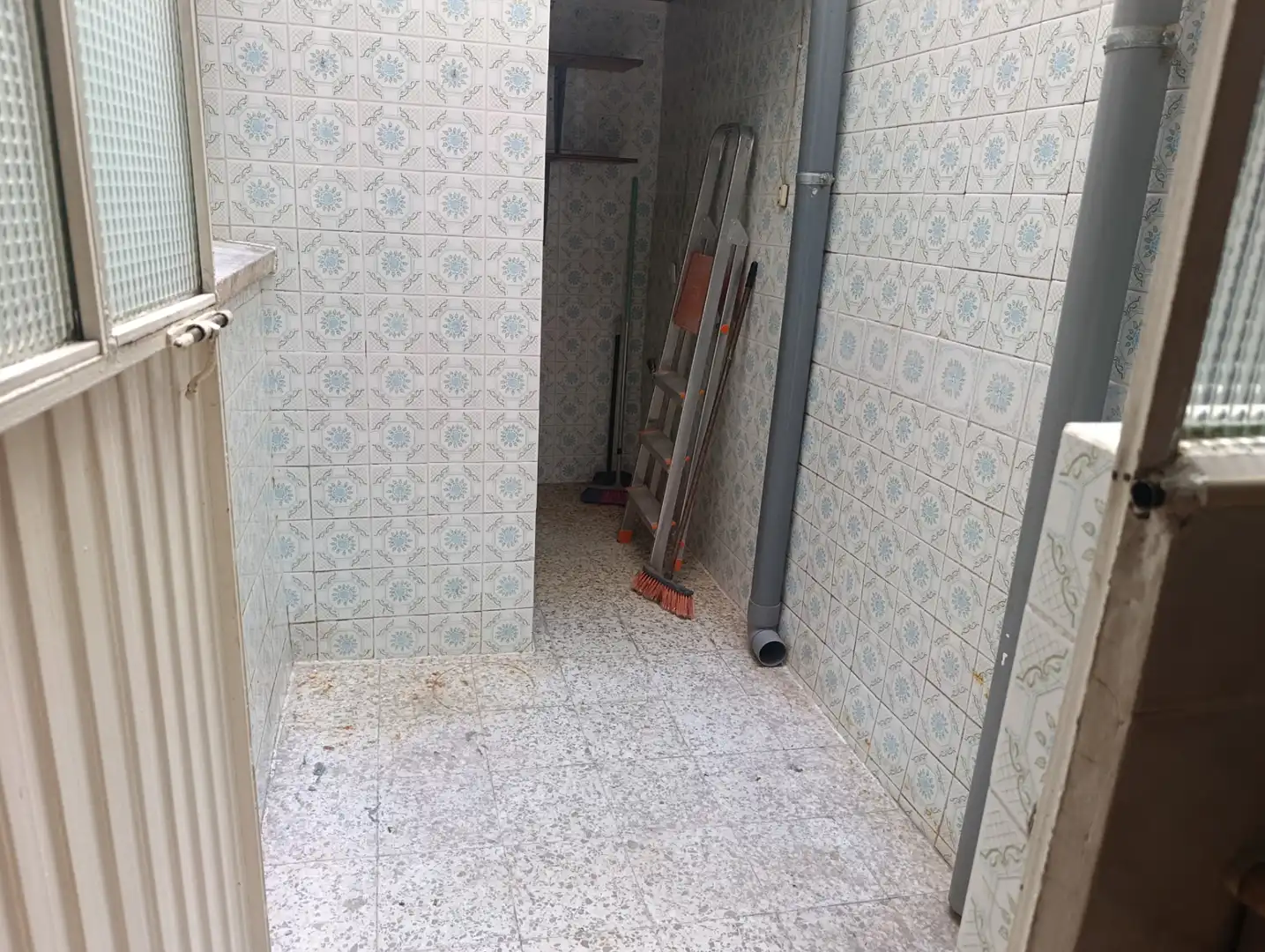 Flat for sale in Dos Hermanas  with Air Conditioner