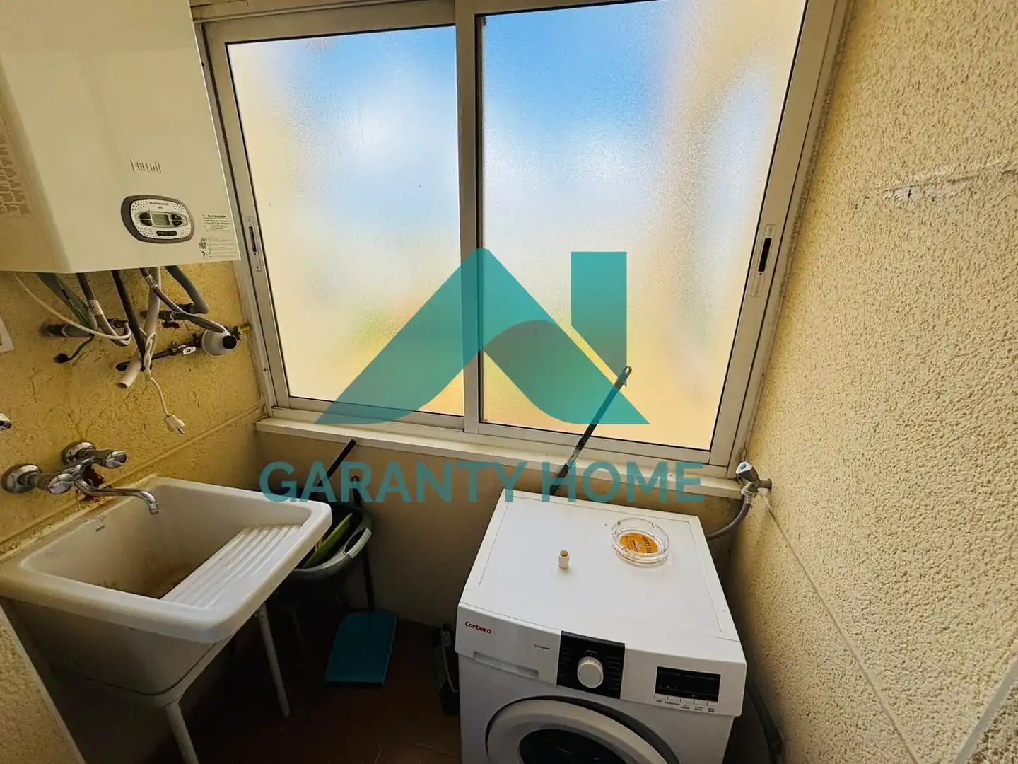 Balcony of Flat for rent in Cáceres  with Air Conditioner, Heating and Terrace
