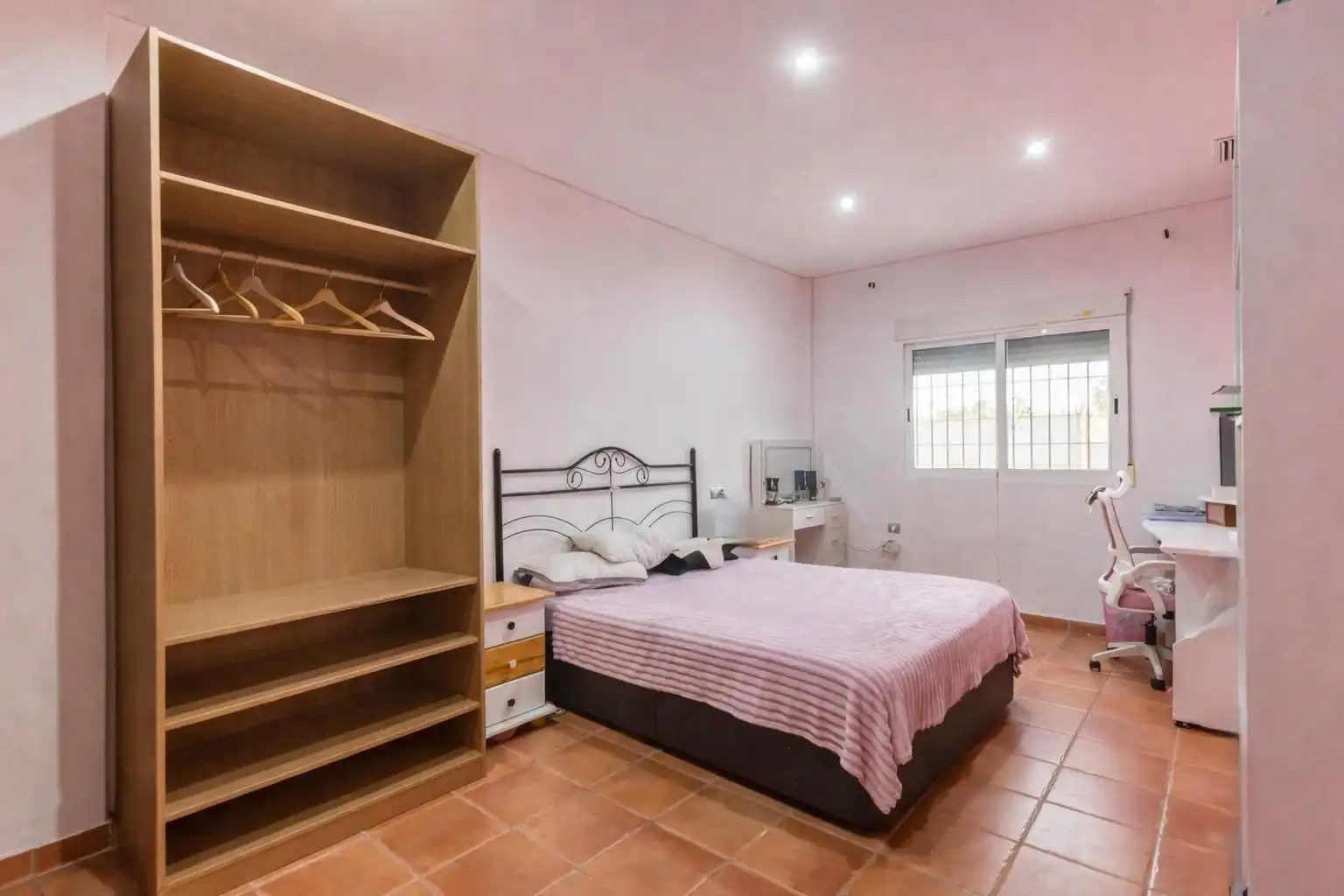Habitación de Casa o chalet en venta en Murcia con Aire acondicionado, Jardín privado y Terraza