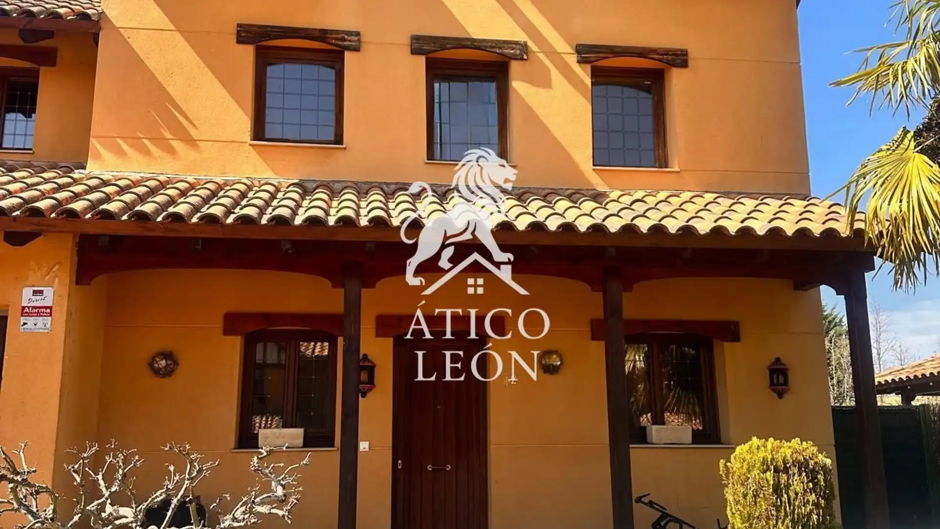 Single-family semi-detached for sale in Valverde de la Virgen  with Heating, Private garden and Storage room