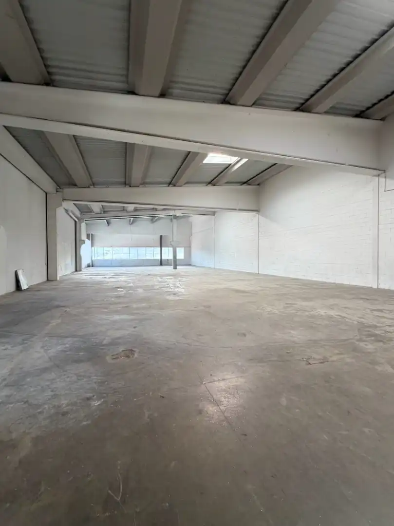 Industrial building for sale in Carrer de Saturn 55, imagen 3