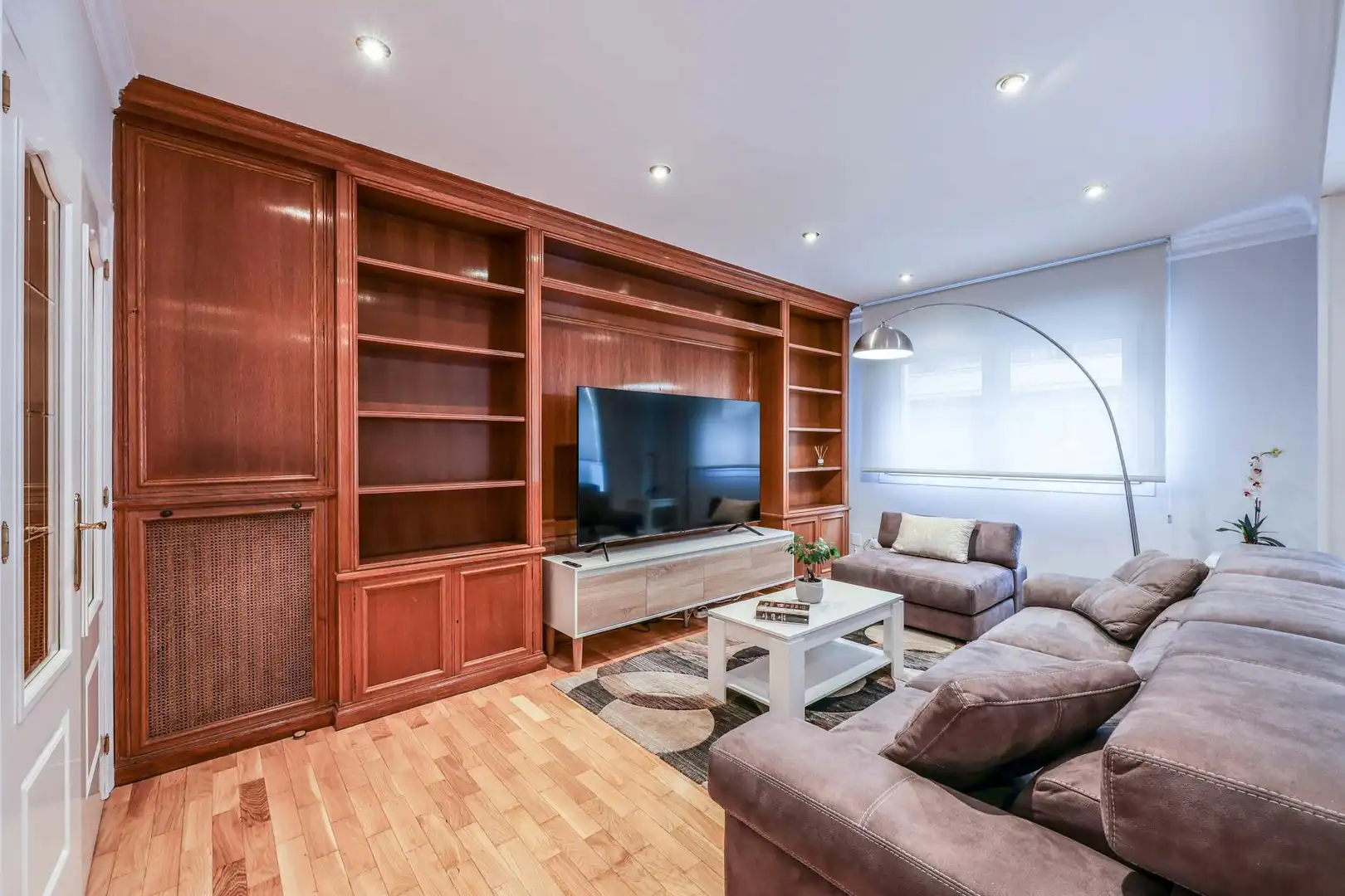 Sala de estar de Piso de alquiler en Madrid con Aire acondicionado, Calefacción y Amueblado