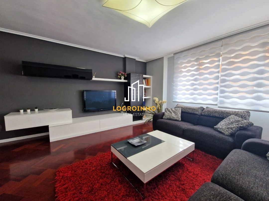 Living room of Flat for sale in  Logroño  with Heating, Terrace and Storage room