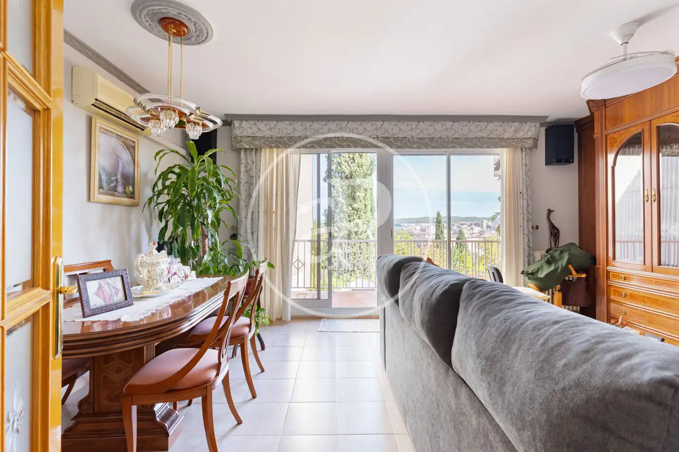 Casa con terrazza in vendita a Carrer del Brillant, imagen 3