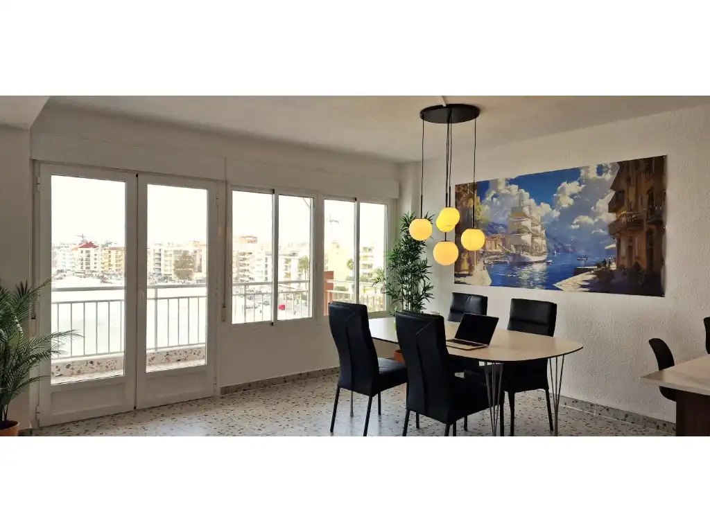 Apartment with terrace for sale in Avenida Doctor Mariano Ruiz Canov, imagen 4