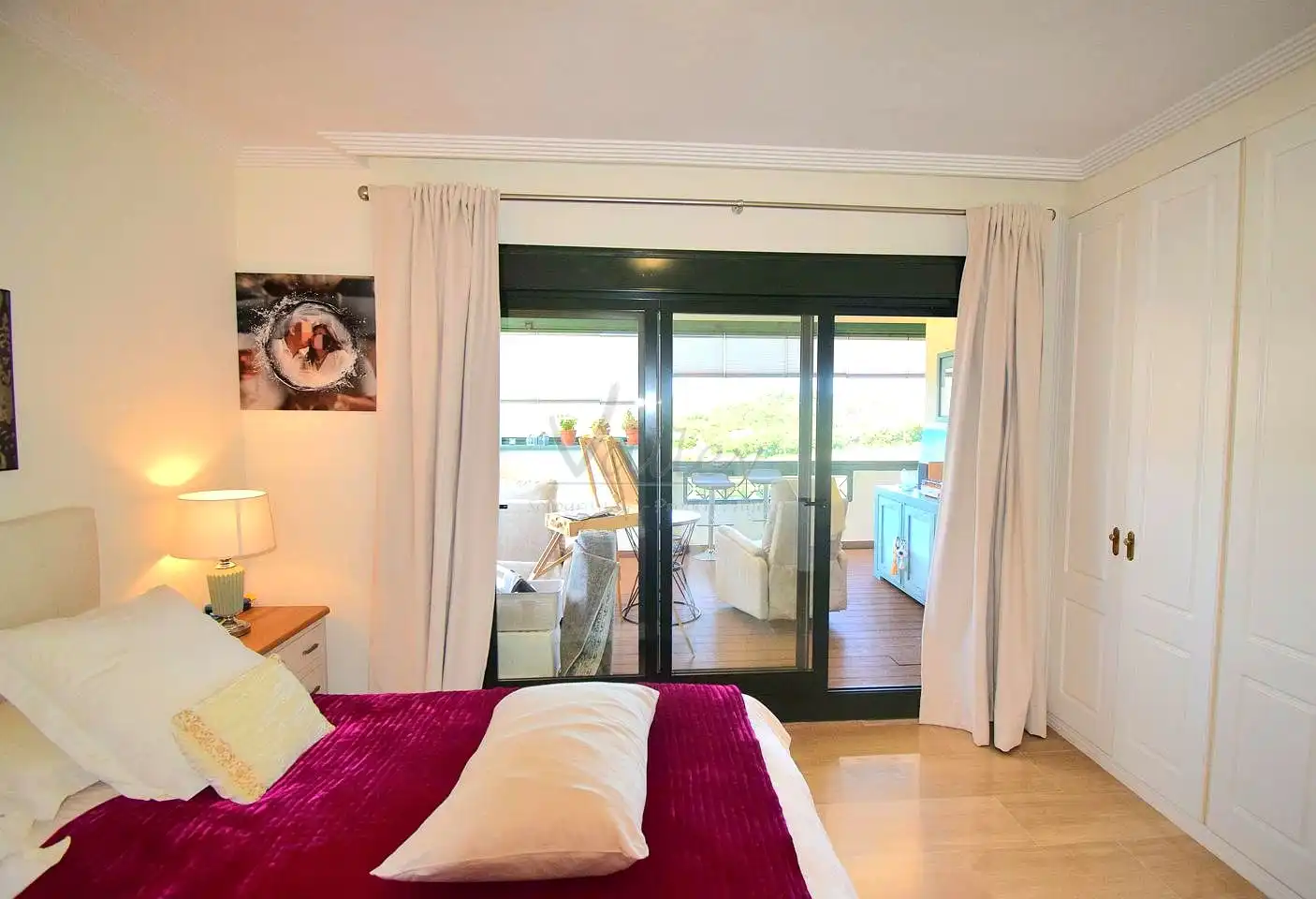 Dormitori de Àtic en venda en Sotogrande amb Aire condicionat, Terrassa i Traster